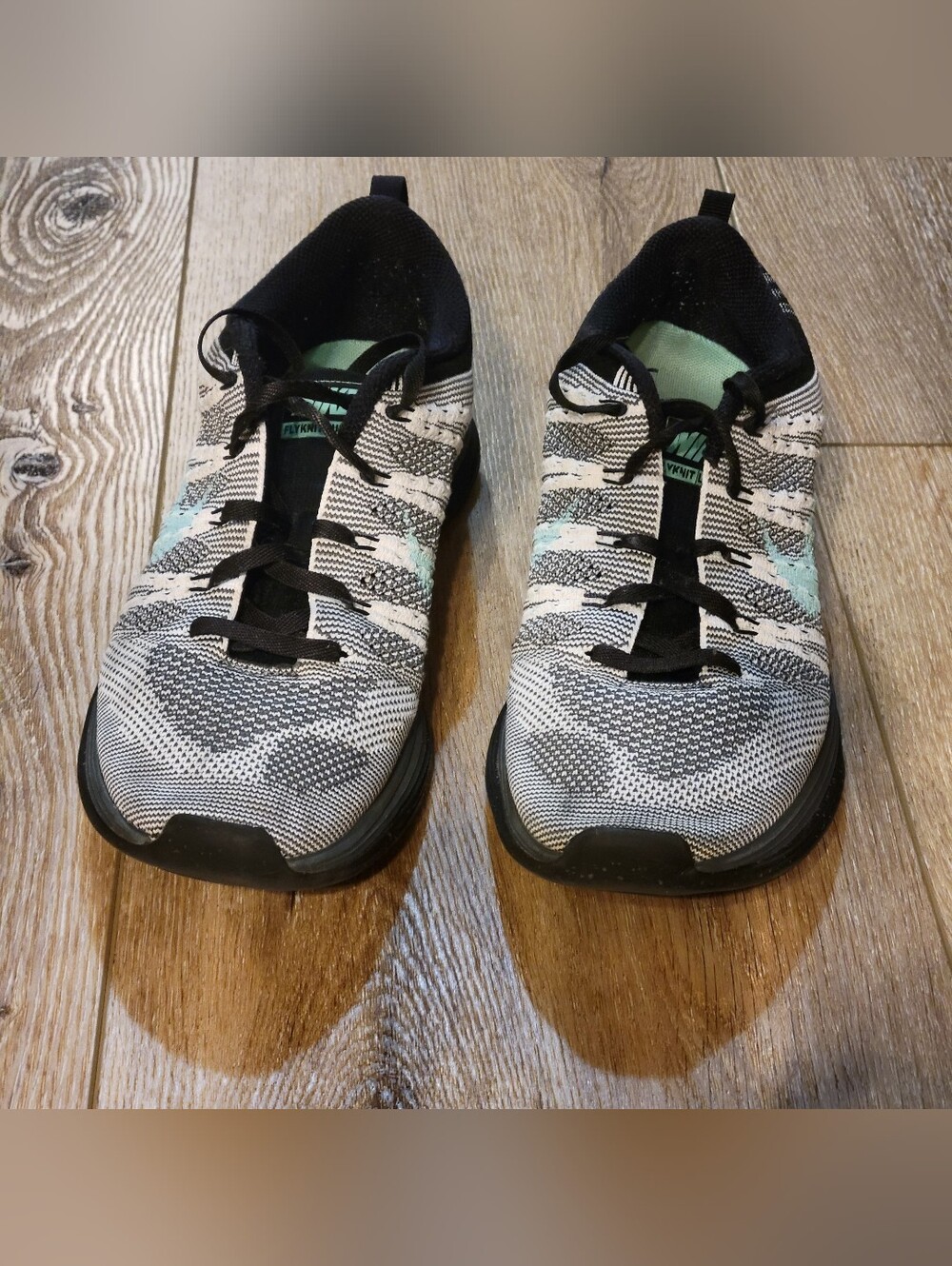 Nike Flyknit Lunar Lightweight Running Shoes - White/Black/Teal